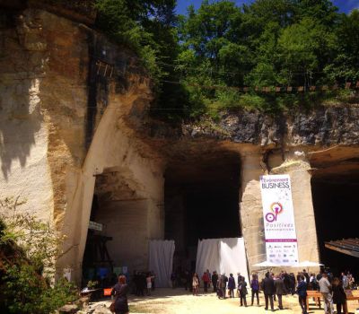 Grotte de Champ retard : séminaire d'entreprise en Bourgogne dans l'Yonne (89)
