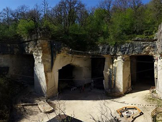 Grotte de Champ retard à Avallon en Bourgogne à l'Yonne (89)