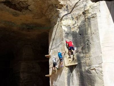 Parcours aventure sur rocher